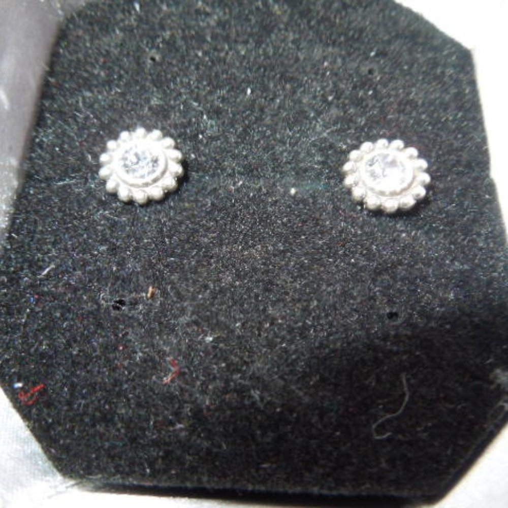 Nip Brighton Silver & Crytal Stud Earrings - image 6